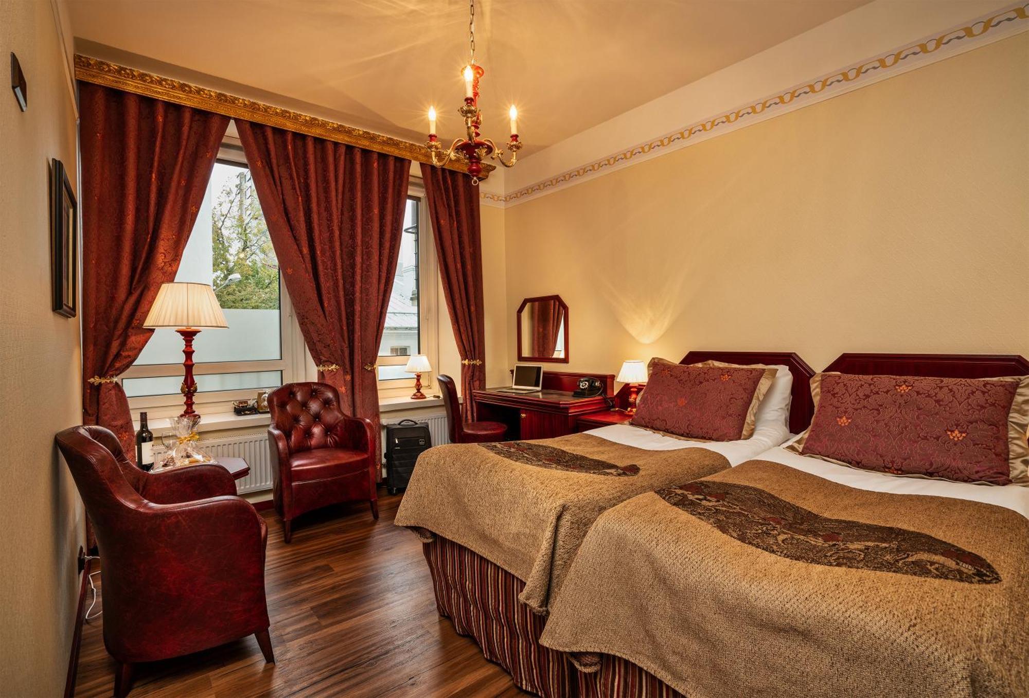 Hotel Astor Vaasa Extérieur photo